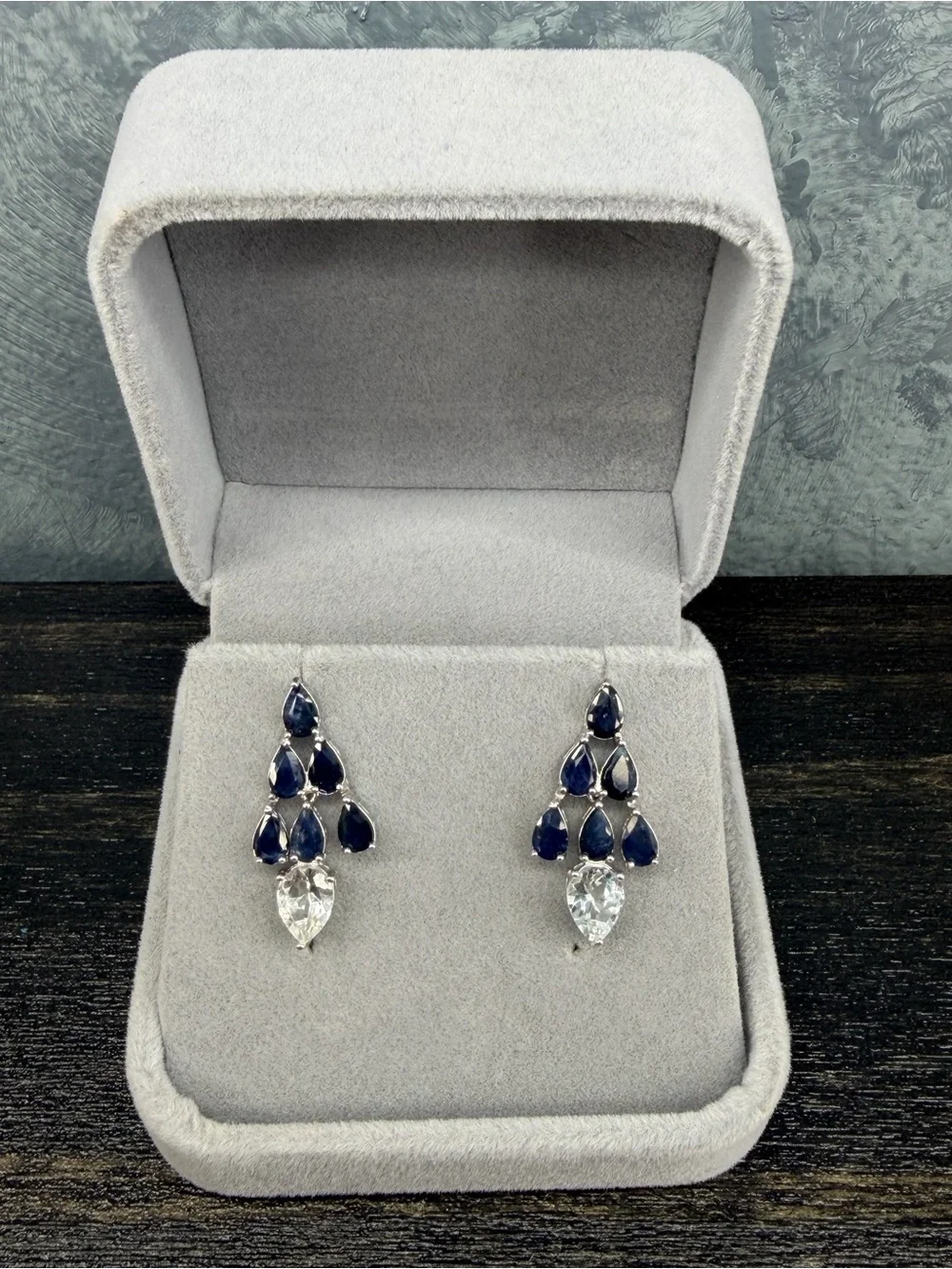Stunning Natural 3CT Blue Sapphire & Topaz Dangle earrings 925 Sterling Silver